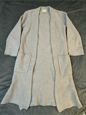 Wilfred 100% Wool Cardigan

#1414